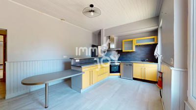 Maison - 150 m² - 6 pièces