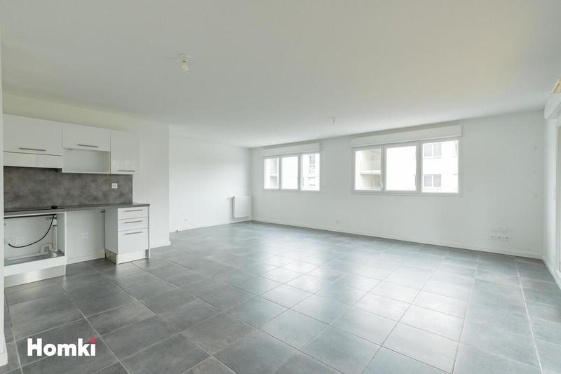 Appartement - 98 m² - 4 pièces