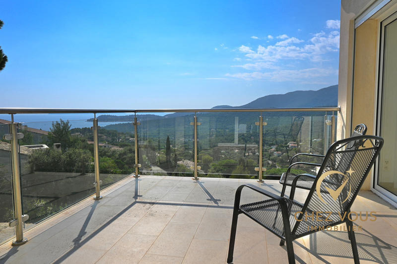 Villa - 200 m² - 7 pièces