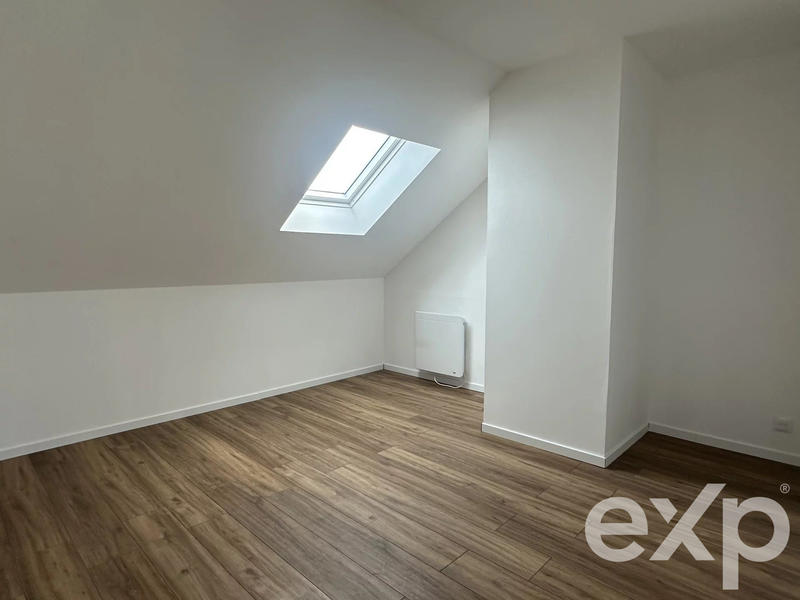 Maison - 147 m² - 7 pièces