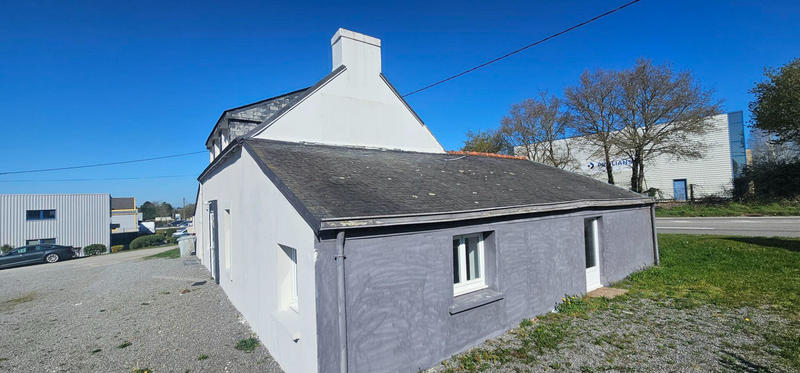 Local d'activité / Entrepôt - 1 350 m²