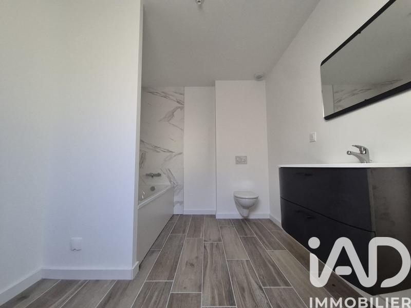 Loft - 139 m² - 5 pièces