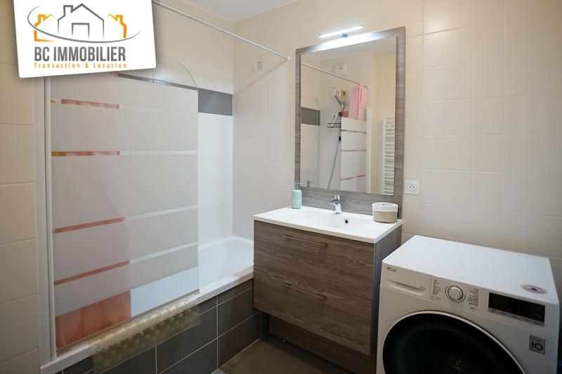 Appartement - 70 m² - 3 pièces