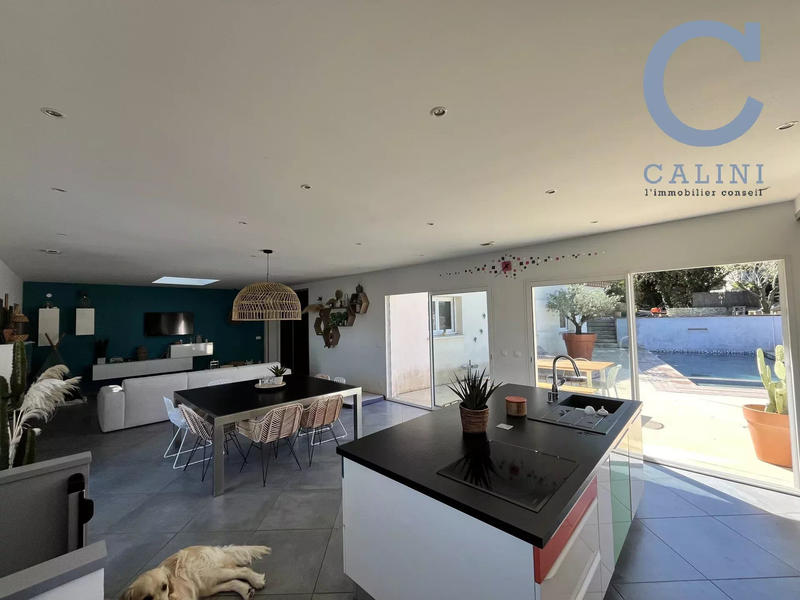 Villa - 170 m² - 5 pièces