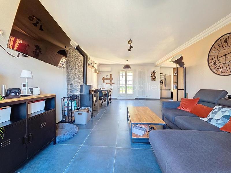 Maison - 180 m² - 6 pièces