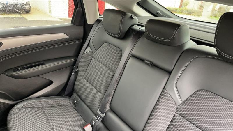 Renault Arkana I 1.6 E-tech Hybrid 145 Edc Intens - Entretien constructeur