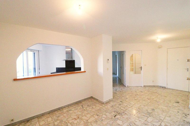 Appartement - 105 m² - 5 pièces