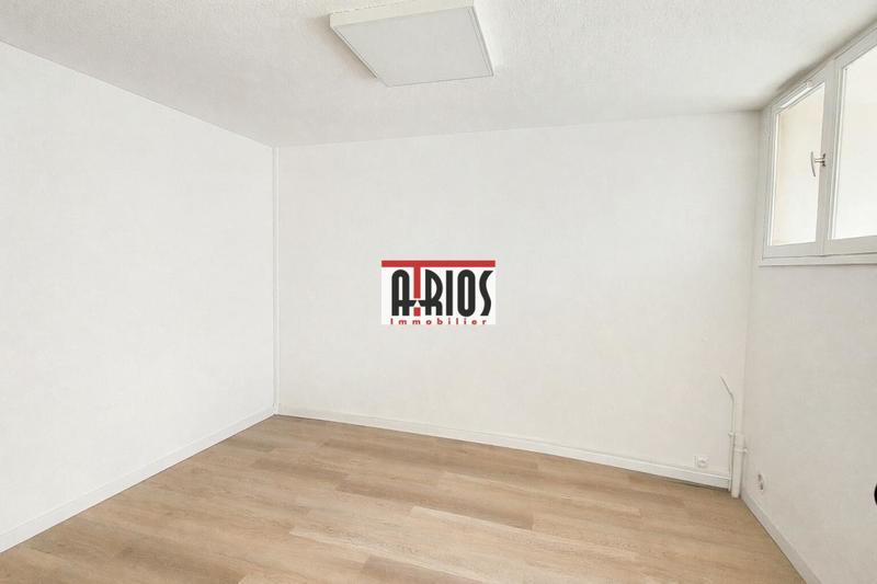 Bureau - 58 m² - 4 pièces