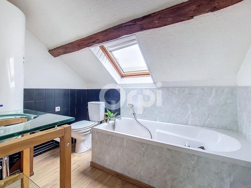 Maison - 80 m² - 4 pièces