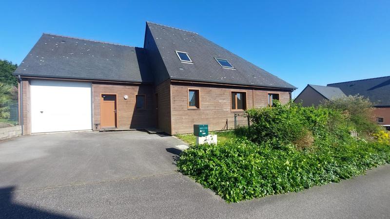 Maison - 143 m² - 5 pièces