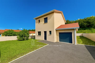 Villa - 110 m² - 5 pièces