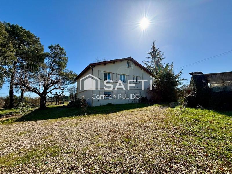 Maison - 210 m² - 9 pièces