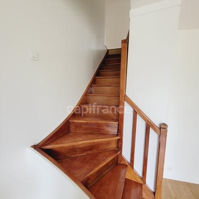 Appartement - 120 m² - 4 pièces