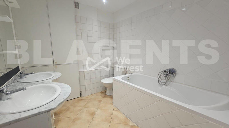 Appartement - 77 m² - 4 pièces