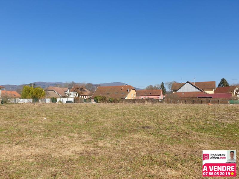 Terrain constructible - 703 m²