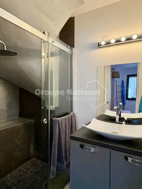 Villa - 90 m² - 4 pièces