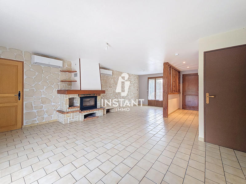 Maison - 104 m² - 5 pièces