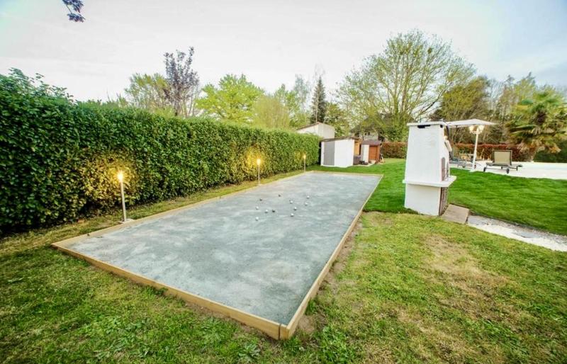 Maison - 226 m² - 10 pièces