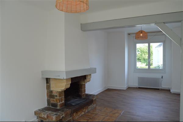 Maison - 88 m² - 6 pièces