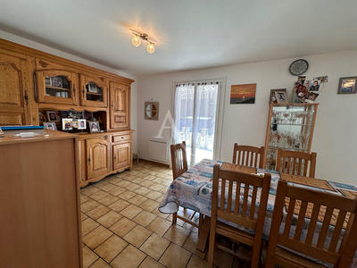 Maison - 102 m² - 5 pièces