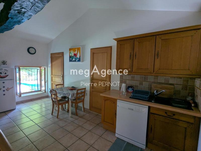 Maison - 294 m² - 10 pièces