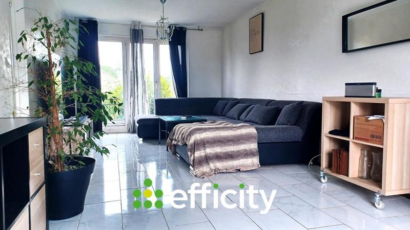 Maison - 84 m² - 4 pièces