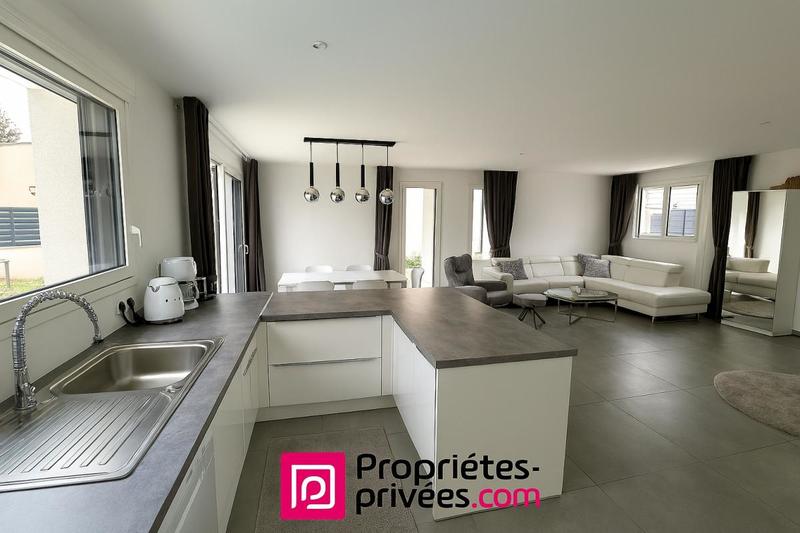 Maison - 103 m² - 5 pièces