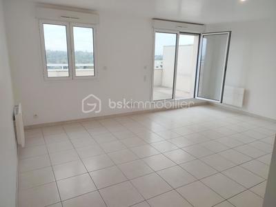 Appartement - 65 m² - 3 pièces