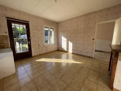 Maison - 80 m² - 4 pièces