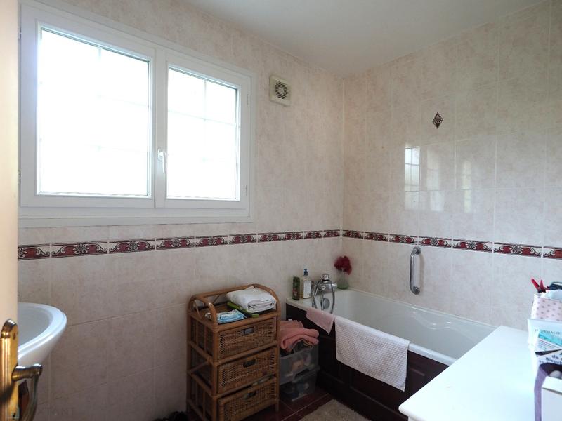 Maison - 100 m² - 6 pièces