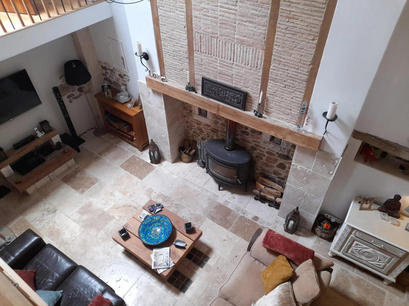 Maison traditionnelle - 232 m² - 8 pièces