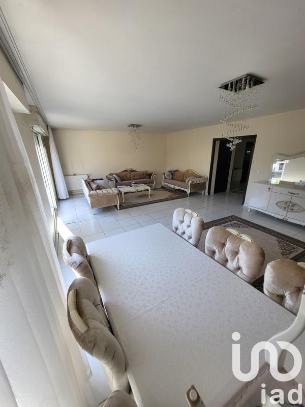 Maison - 167 m² - 6 pièces