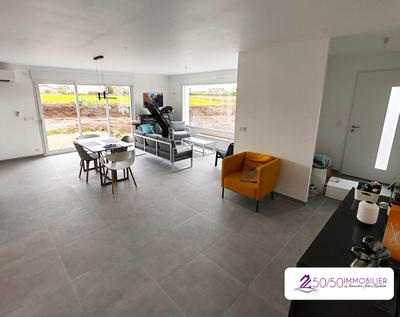 Maison contemporaine - 130 m² - 5 pièces