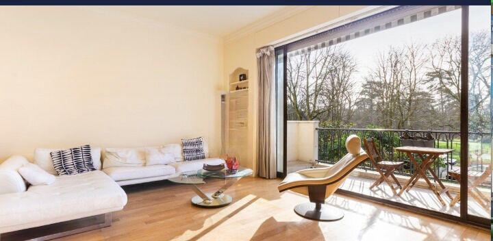 Appartement - 97 m² - 2 pièces