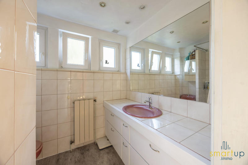 Maison - 172 m² - 7 pièces