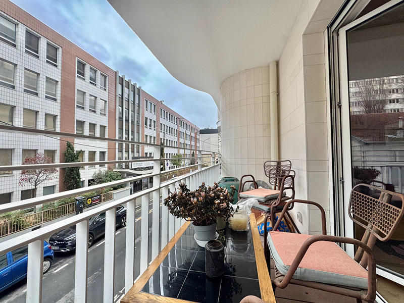 Appartement - 94 m² - 4 pièces