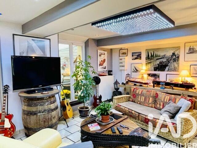 Immeuble - 1 317 m²