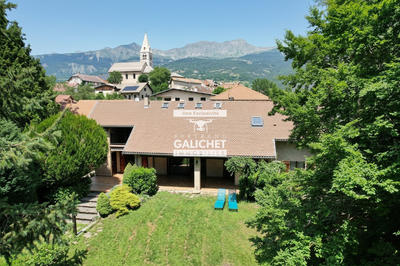 Maison - 136 m² - 5 pièces