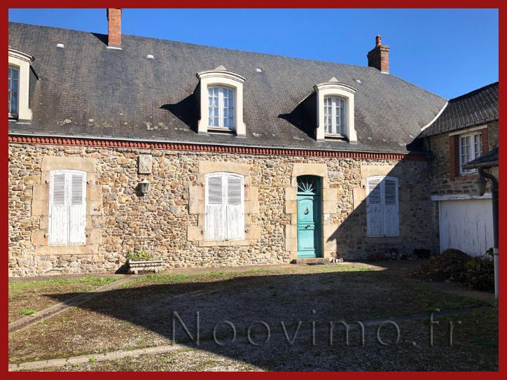 Maison bourgeoise - 240 m² - 11 pièces