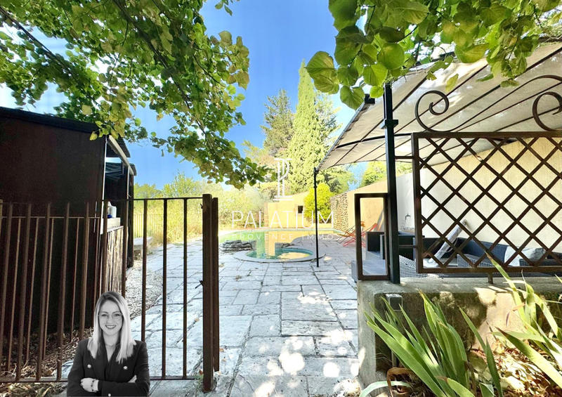 Mas - 205 m² - 6 pièces