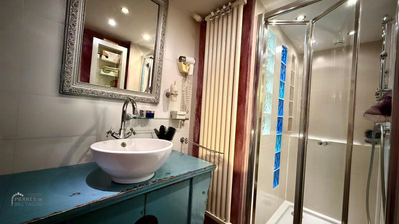 Maison - 193 m² - 10 pièces