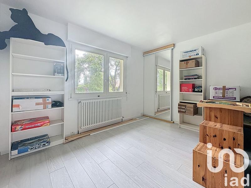 Maison - 185 m² - 9 pièces