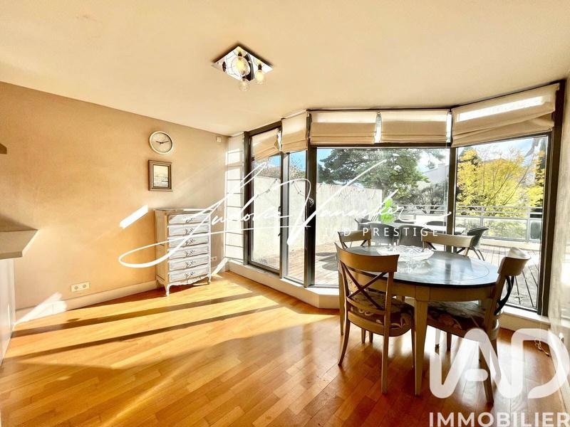 Appartement - 107 m² - 4 pièces