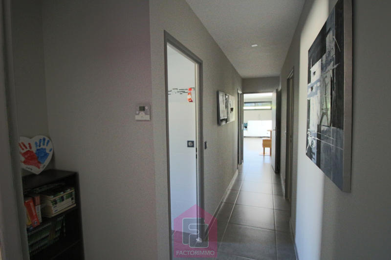 Maison - 140 m² - 5 pièces