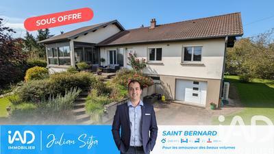 Maison - 249 m² - 9 pièces