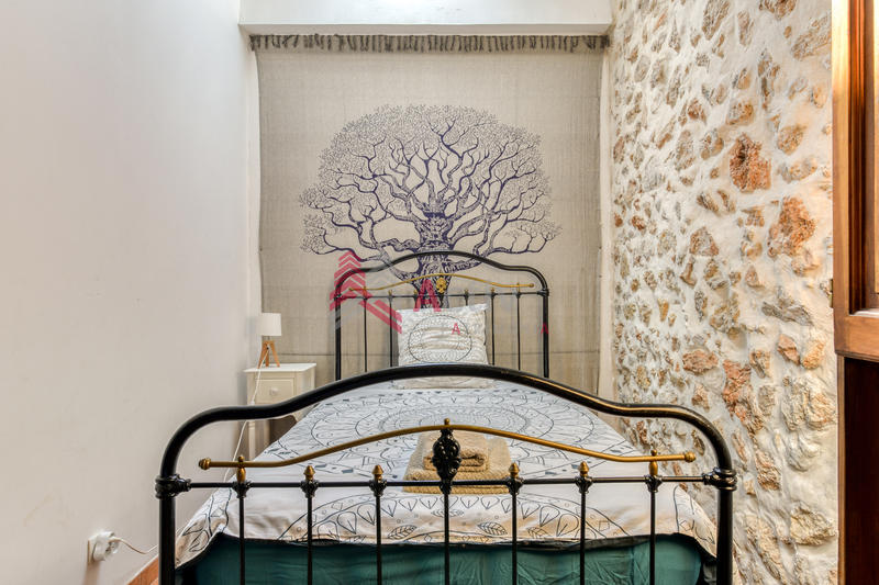 Maison de village - 195 m² - 9 pièces