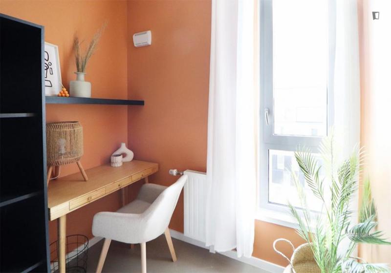 Chambre - 11 m² - 4 pièces