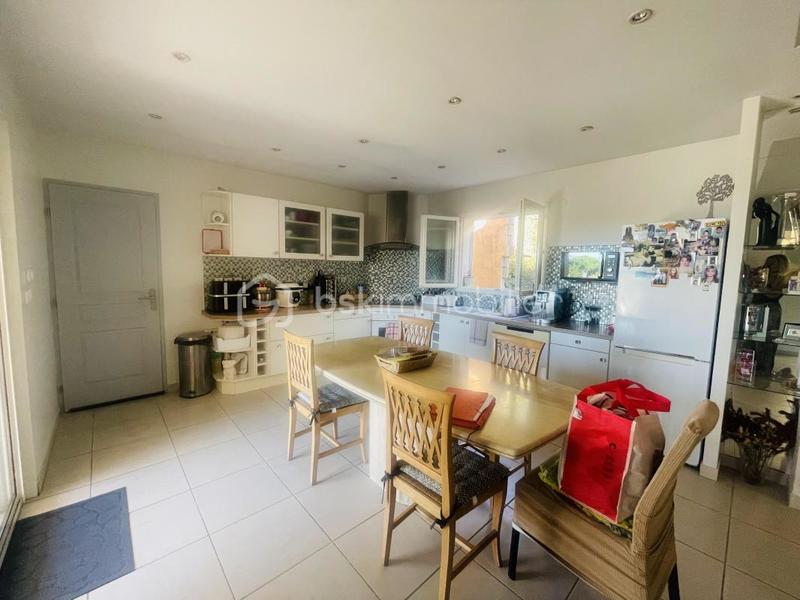 Villa - 80 m² - 2 pièces