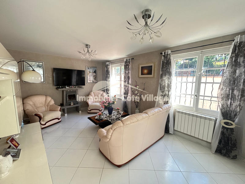 Maison - 115 m² - 6 pièces