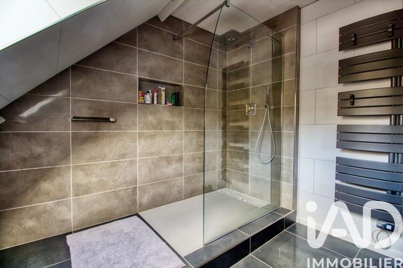 Maison - 112 m² - 6 pièces